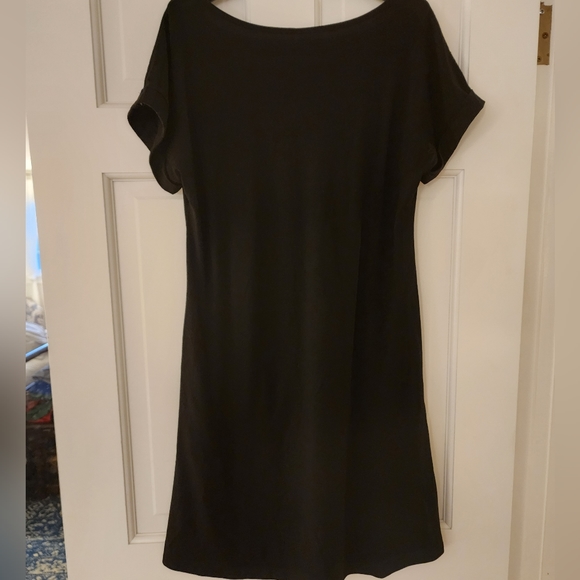 Black dress - Picture 2 of 4